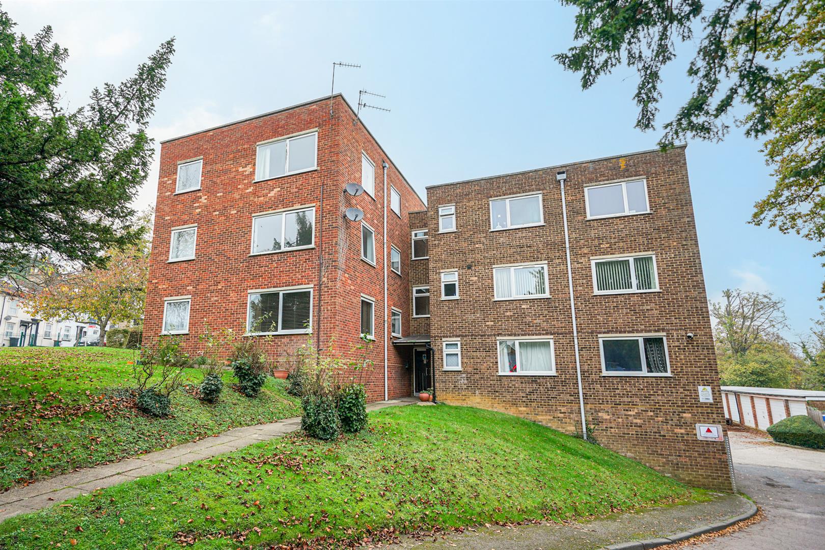 The Elms, Linslade, Leighton Buzzard