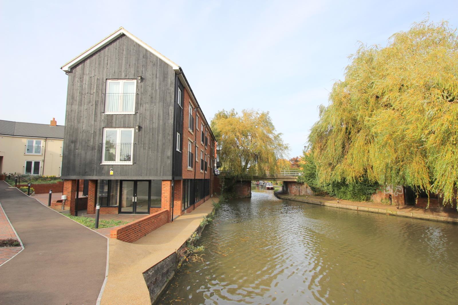 Bluebell Court, Linslade