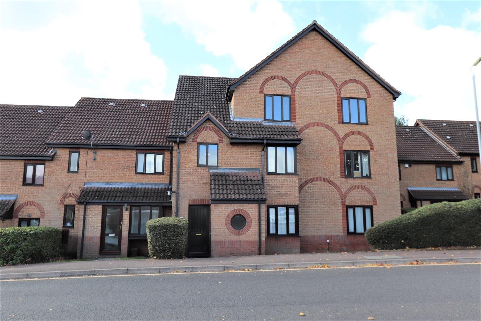 Apple Tree Close, Linslade