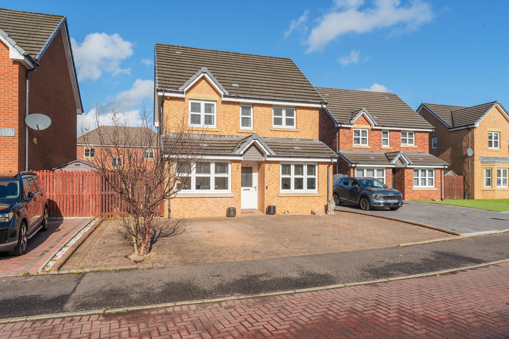 Lochranza Crescent